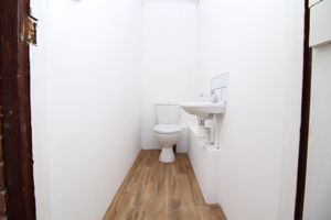 W/C- click for photo gallery